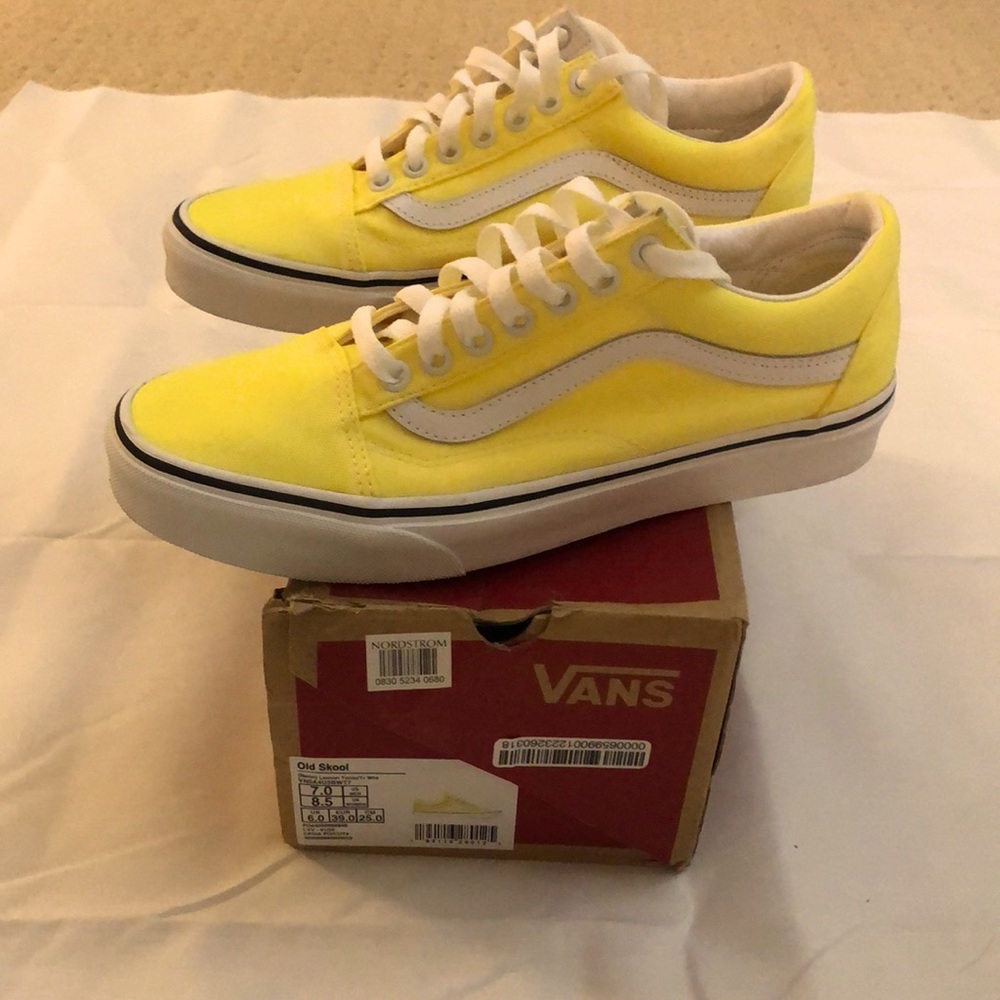 Brand New Yellow Vans in a size Women 8.5 and Men 7!